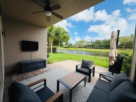 8469 Calabria Lakes Drive Boynton Beach FL 33473