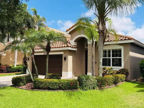 8469 Calabria Lakes Drive Boynton Beach FL 33473