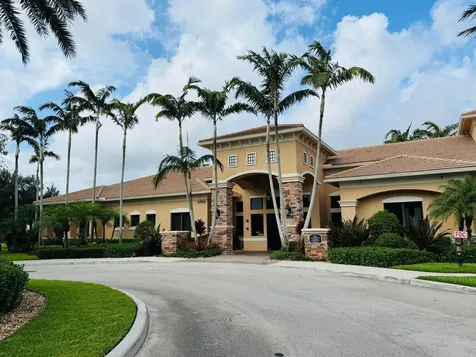 8469 Calabria Lakes Drive Boynton Beach FL 33473