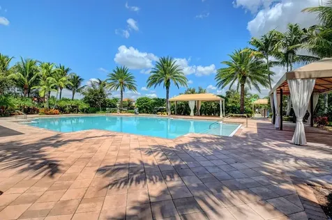 8469 Calabria Lakes Drive Boynton Beach FL 33473