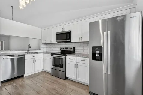 140 S Moccasin Trail Trail S Jupiter FL 33458