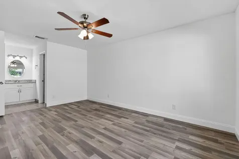 140 S Moccasin Trail Trail S Jupiter FL 33458