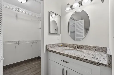 140 S Moccasin Trail Trail S Jupiter FL 33458