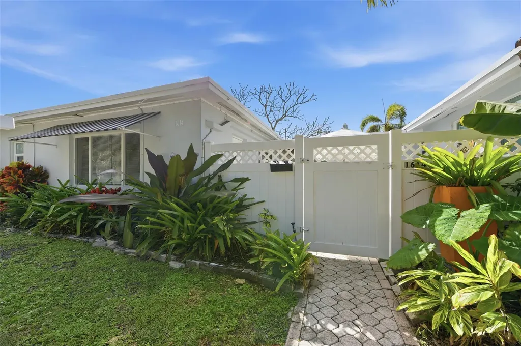 1614 NE 7th Street Fort Lauderdale FL 33304