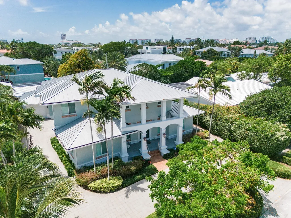 770 NE 6th Street Boca Raton FL 33432