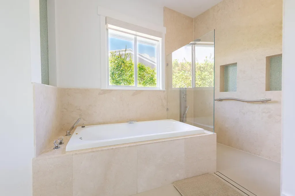 770 NE 6th Street Boca Raton FL 33432