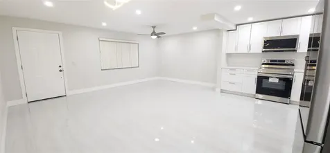 343 Normandy Delray Beach FL 33484