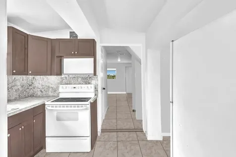 1713 NW 76th Terrace Miami FL 33147