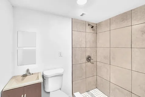 1713 NW 76th Terrace Miami FL 33147