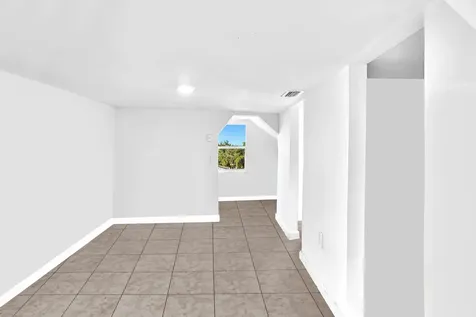 1713 NW 76th Terrace Miami FL 33147