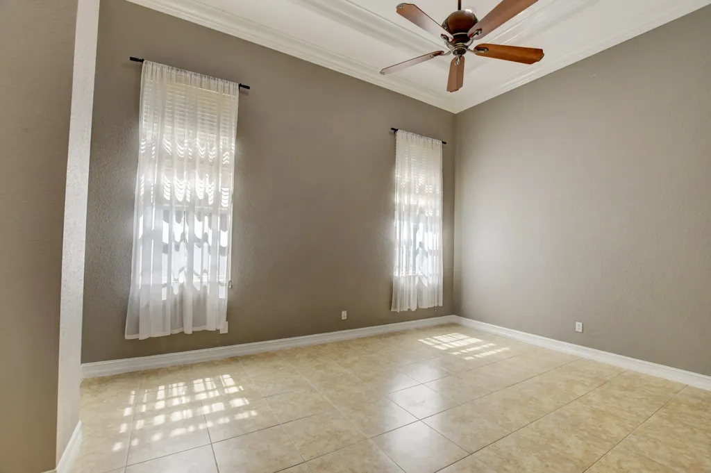 8197 NW 107th Lane Parkland FL 33076