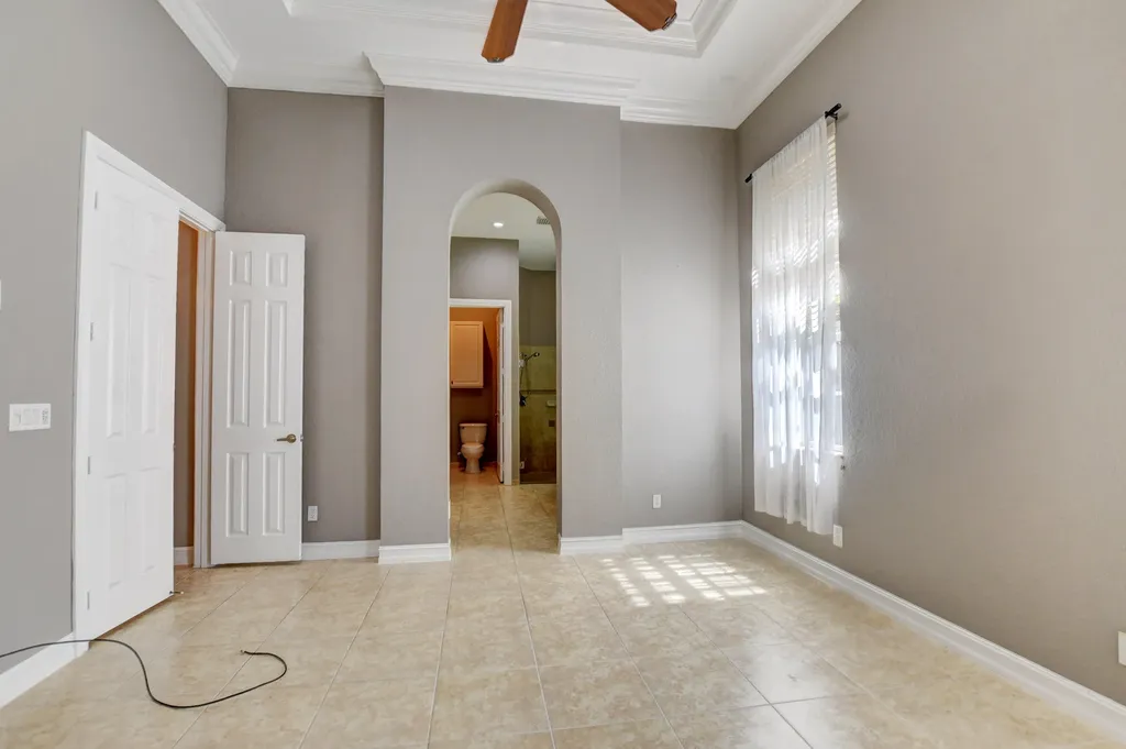 8197 NW 107th Lane Parkland FL 33076