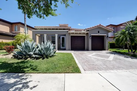 8197 NW 107th Lane Parkland FL 33076