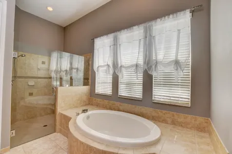 8197 NW 107th Lane Parkland FL 33076