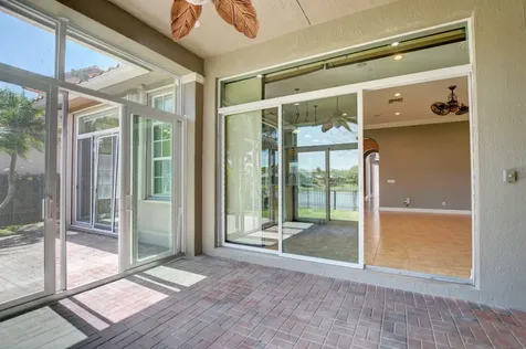 8197 NW 107th Lane Parkland FL 33076