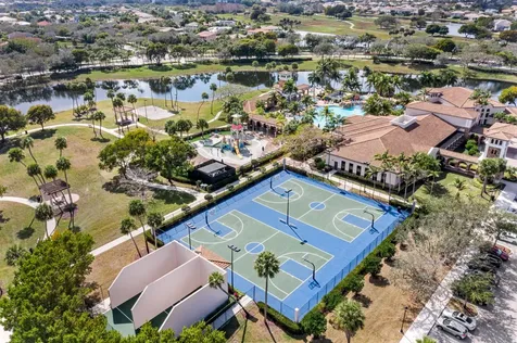 8197 NW 107th Lane Parkland FL 33076