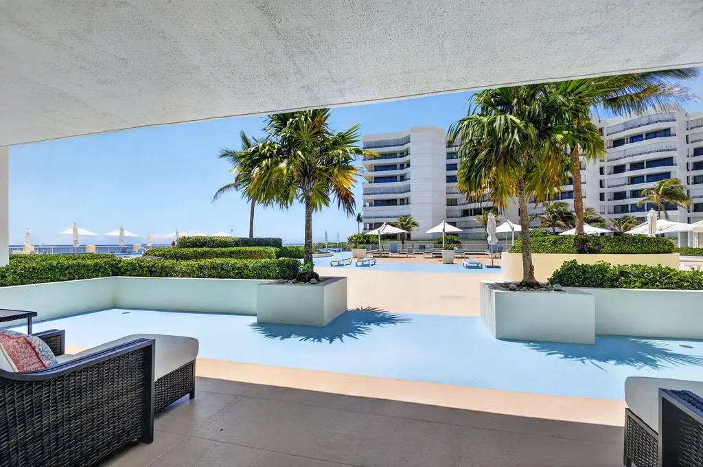 3546 S Ocean Boulevard South Palm Beach FL 33480