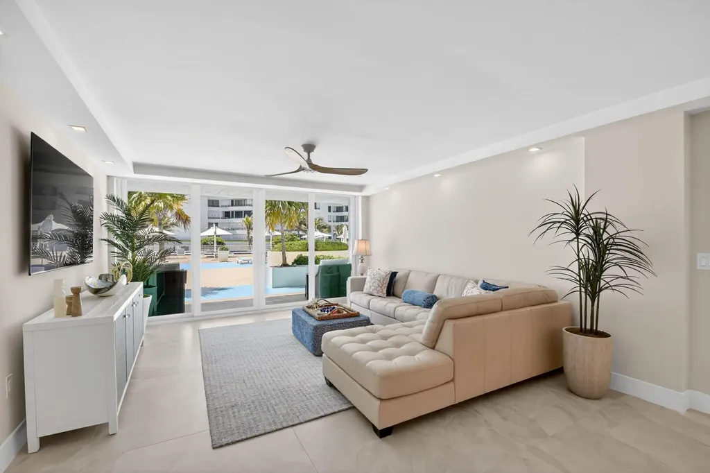 3546 S Ocean Boulevard South Palm Beach FL 33480