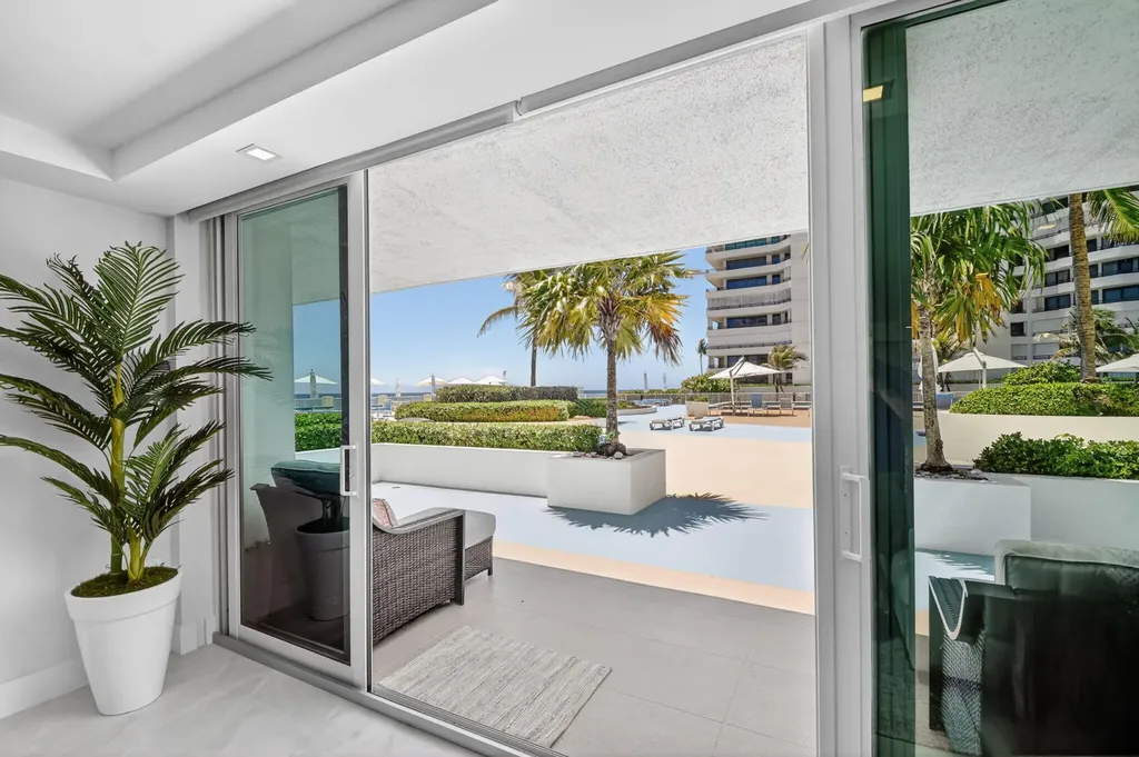 3546 S Ocean Boulevard South Palm Beach FL 33480
