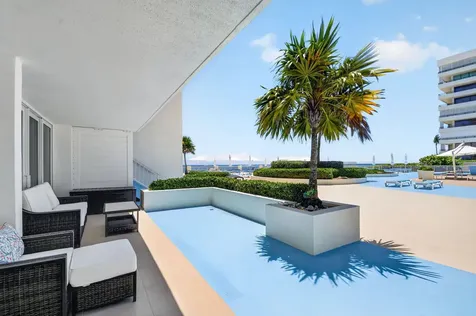 3546 S Ocean Boulevard South Palm Beach FL 33480