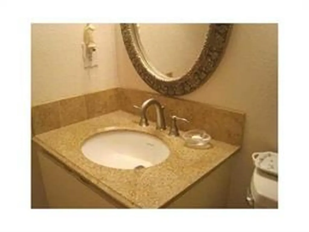 6115 Via Laguna Boca Raton FL 33433