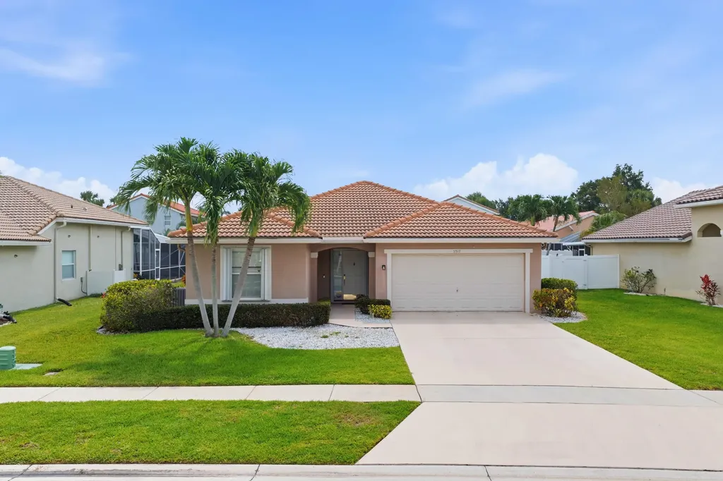5317 Oakmont Village Circle Lake Worth FL 33463