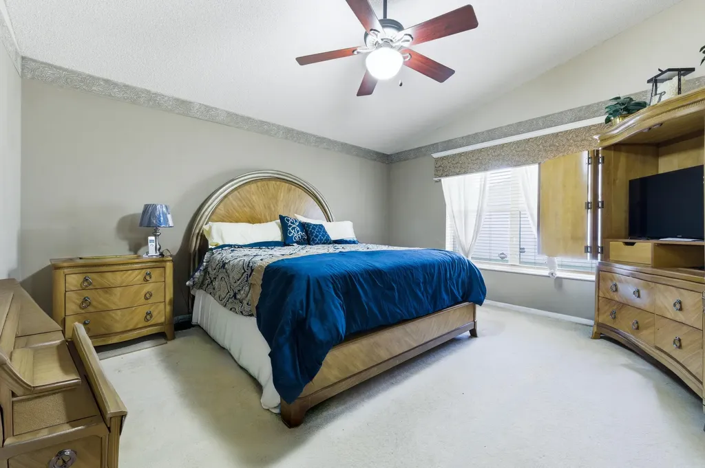 5317 Oakmont Village Circle Lake Worth FL 33463