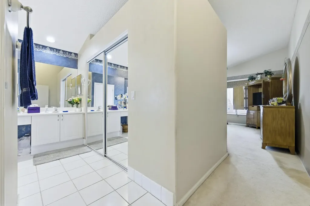 5317 Oakmont Village Circle Lake Worth FL 33463