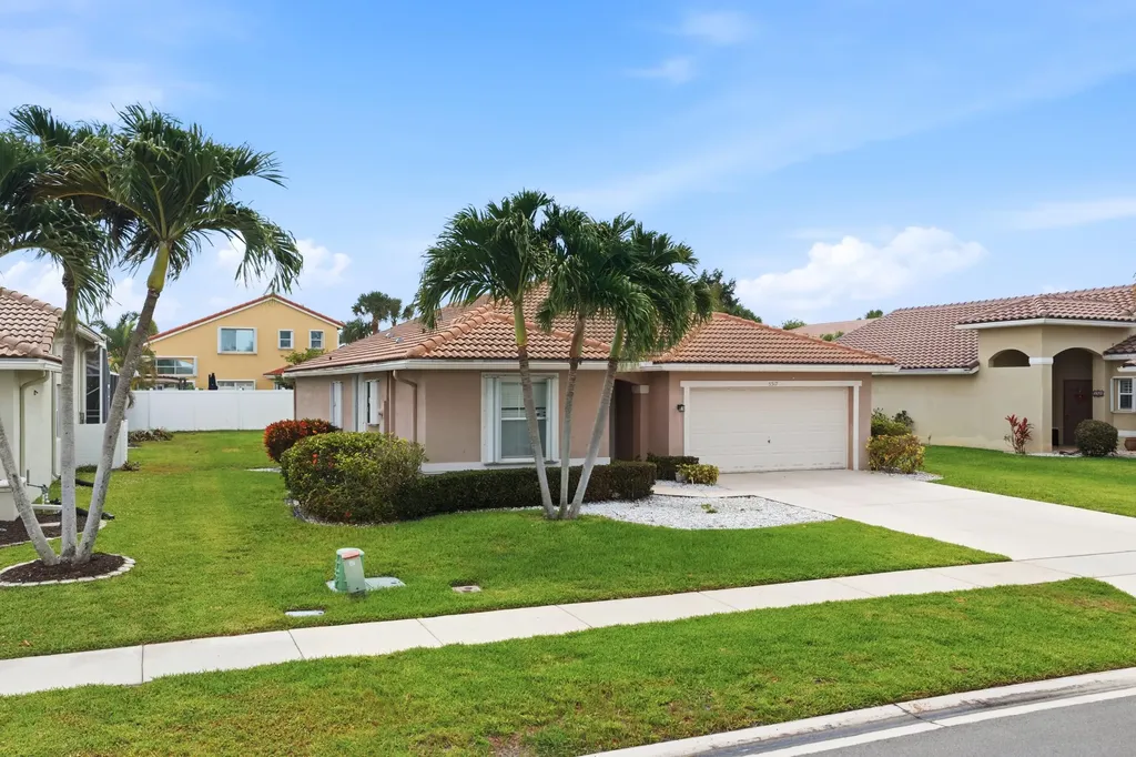 5317 Oakmont Village Circle Lake Worth FL 33463