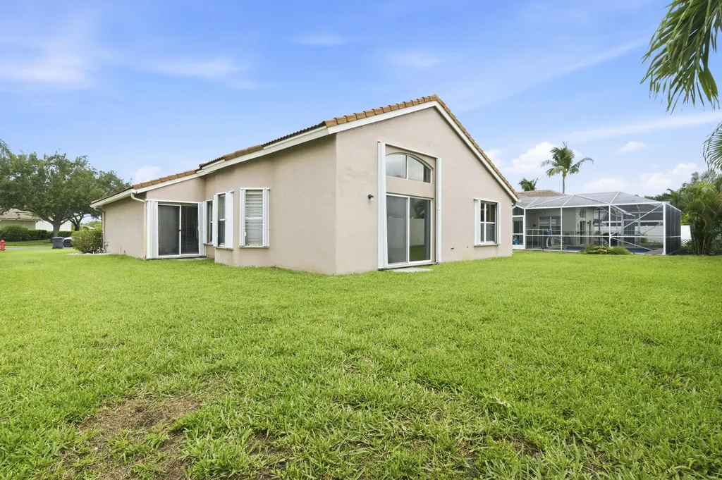 5317 Oakmont Village Circle Lake Worth FL 33463