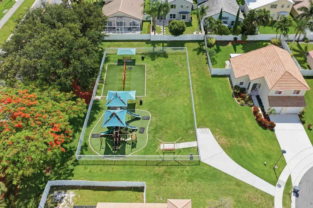 5317 Oakmont Village Circle Lake Worth FL 33463