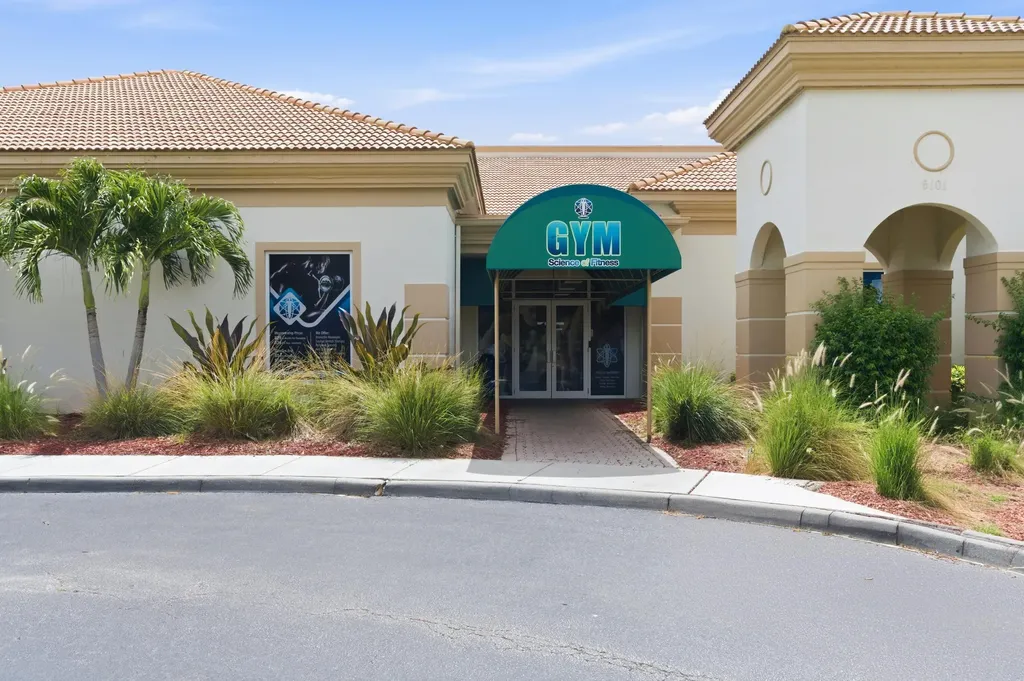 5317 Oakmont Village Circle Lake Worth FL 33463