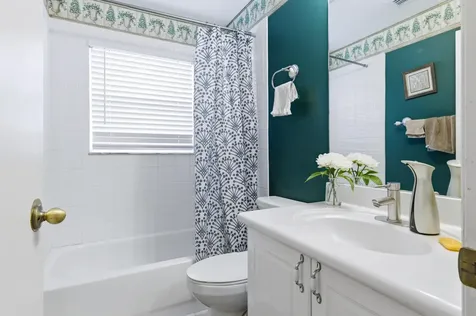 5317 Oakmont Village Circle Lake Worth FL 33463