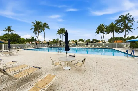 5317 Oakmont Village Circle Lake Worth FL 33463
