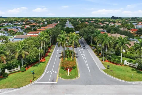 5317 Oakmont Village Circle Lake Worth FL 33463