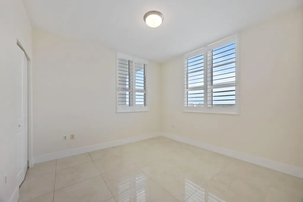 450 N Federal Highway Boynton Beach FL 33435