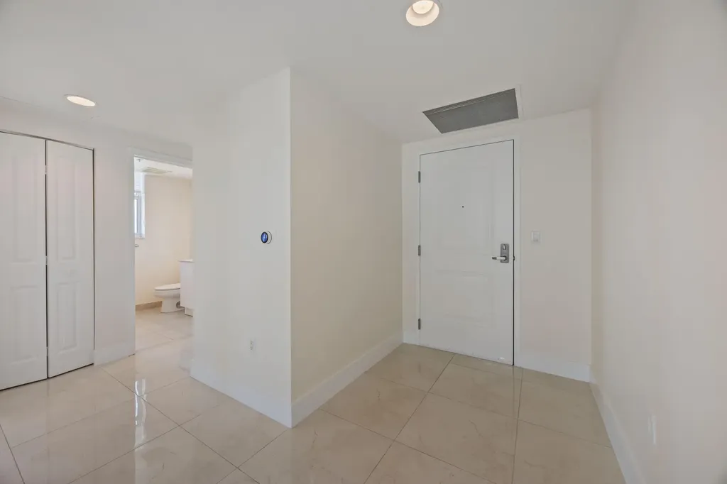 450 N Federal Highway Boynton Beach FL 33435