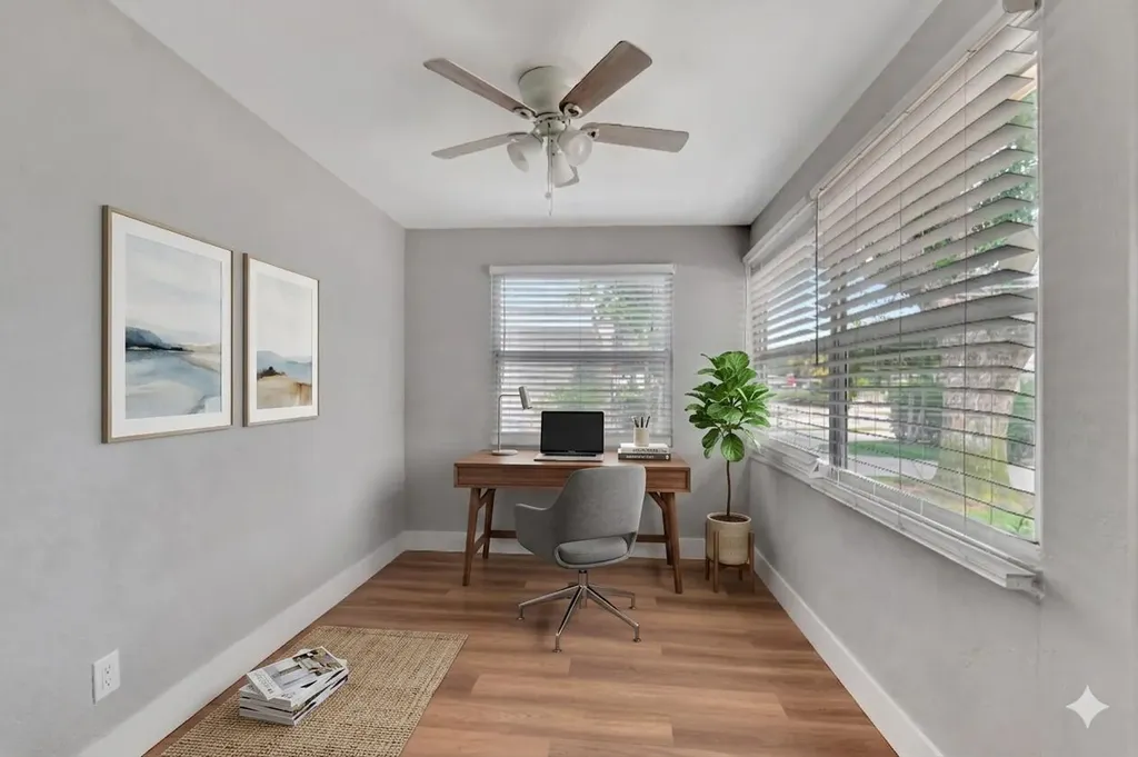 125 E Hart Street Lantana FL 33462