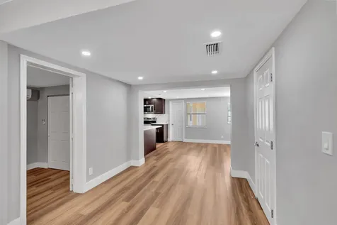 125 E Hart Street Lantana FL 33462