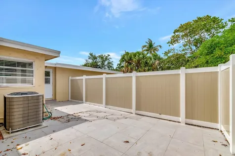 125 E Hart Street Lantana FL 33462