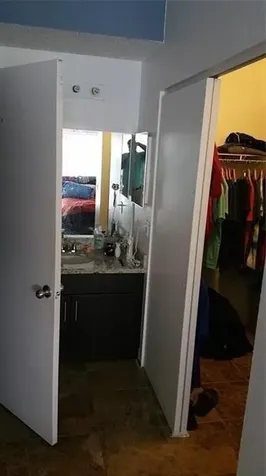 6984 SW 39th Street Davie FL 33314