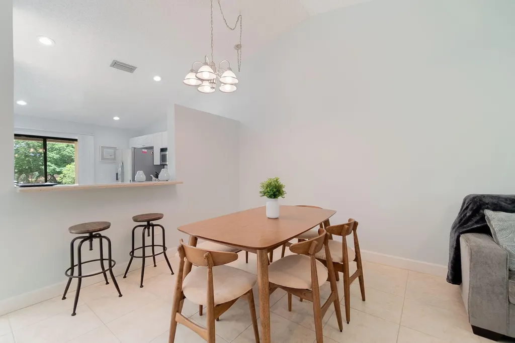 13095 Belhaven Court Wellington FL 33414