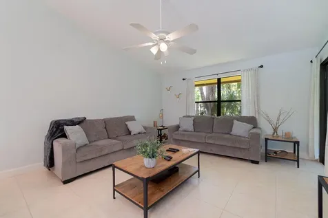 13095 Belhaven Court Wellington FL 33414