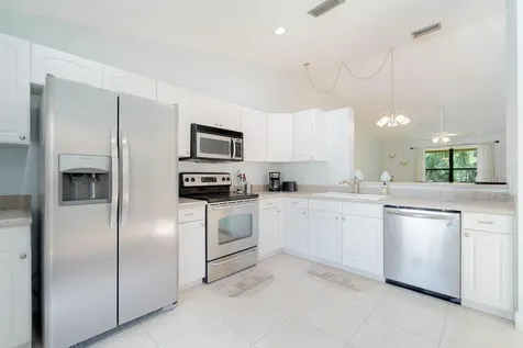13095 Belhaven Court Wellington FL 33414
