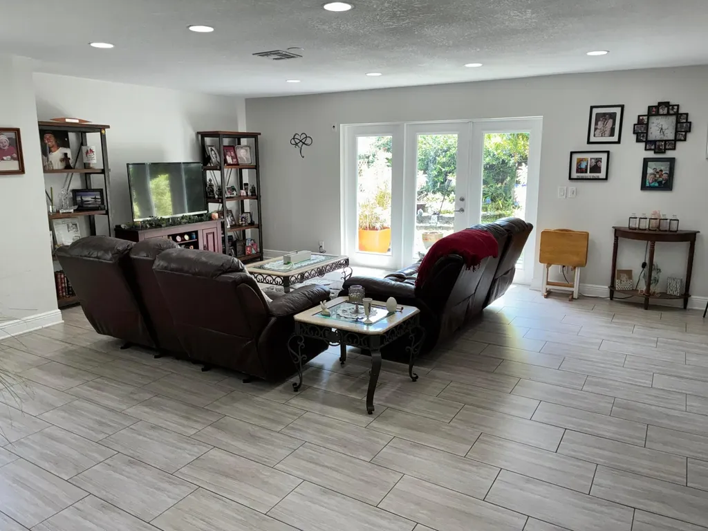 3181 NW 66th Street Fort Lauderdale FL 33309