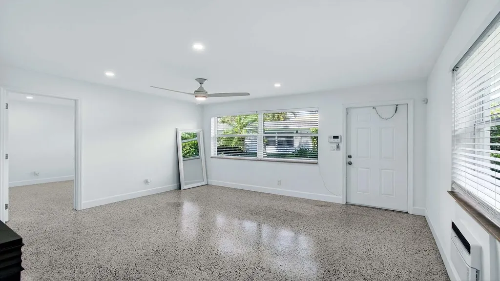 233 NE 13th Street Delray Beach FL 33444