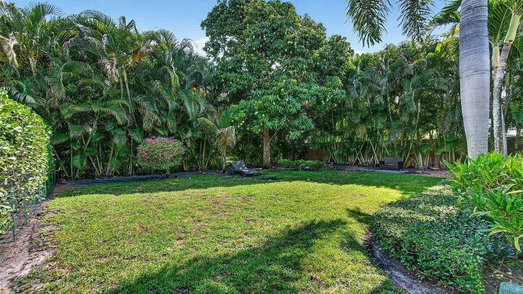 233 NE 13th Street Delray Beach FL 33444