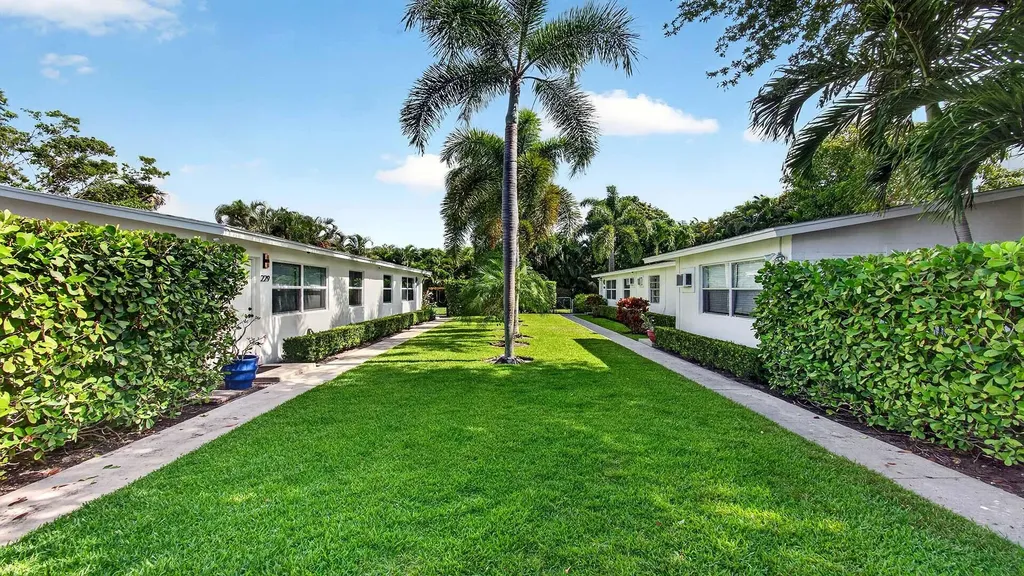 233 NE 13th Street Delray Beach FL 33444