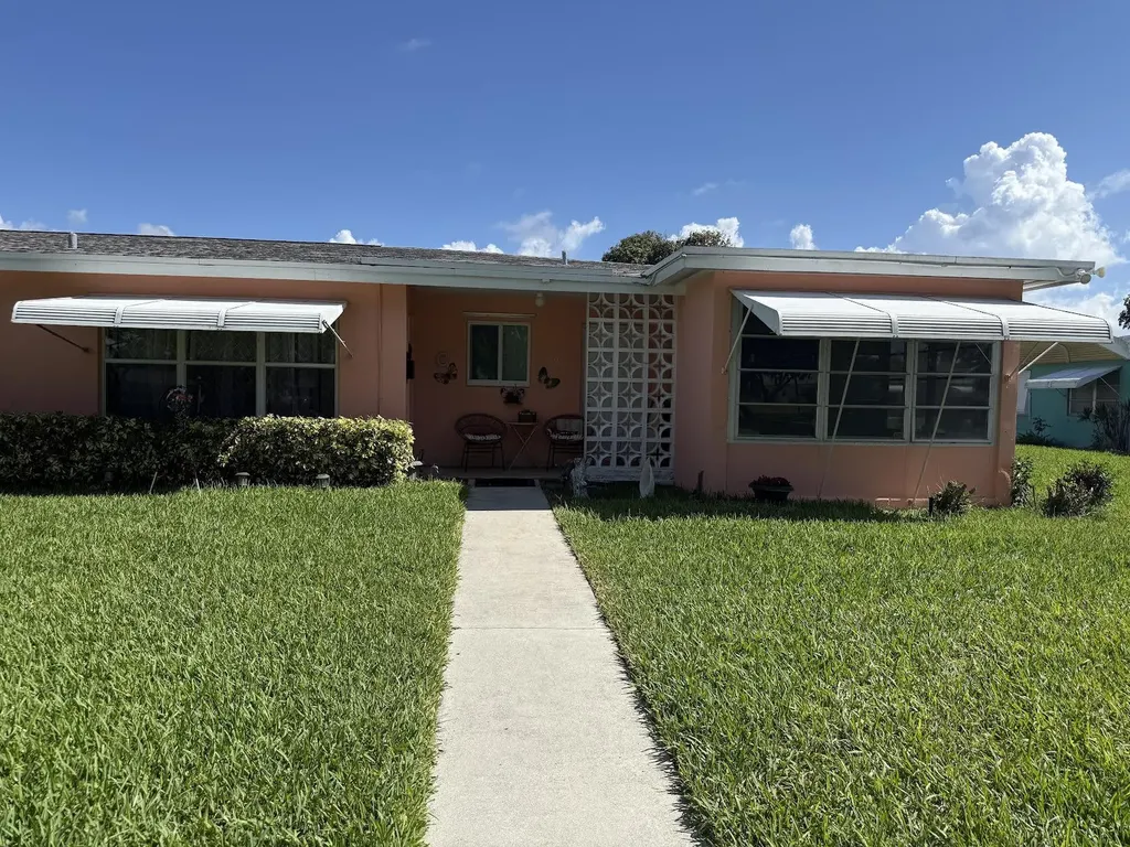 255 South Boulevard Boynton Beach FL 33435