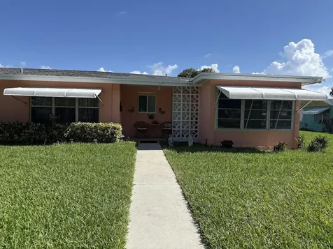 255 South Boulevard Boynton Beach FL 33435